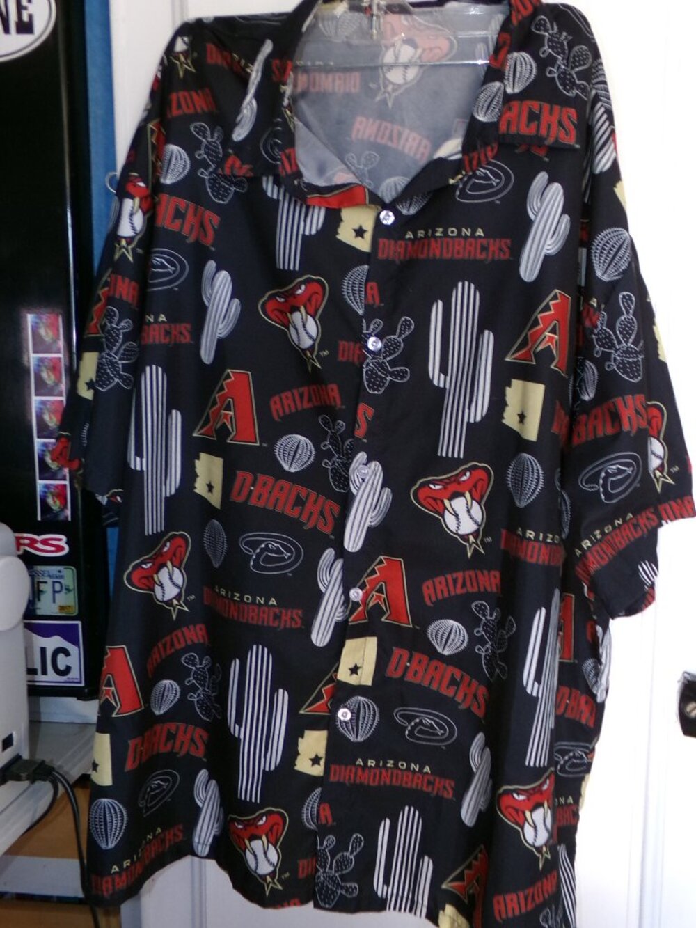 Tyson SS Arizona Diamondbacks Button Down Shirt Sz XXL